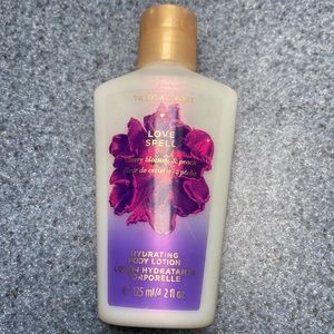 Vtg Y2k Victoria’s Secret Love spell